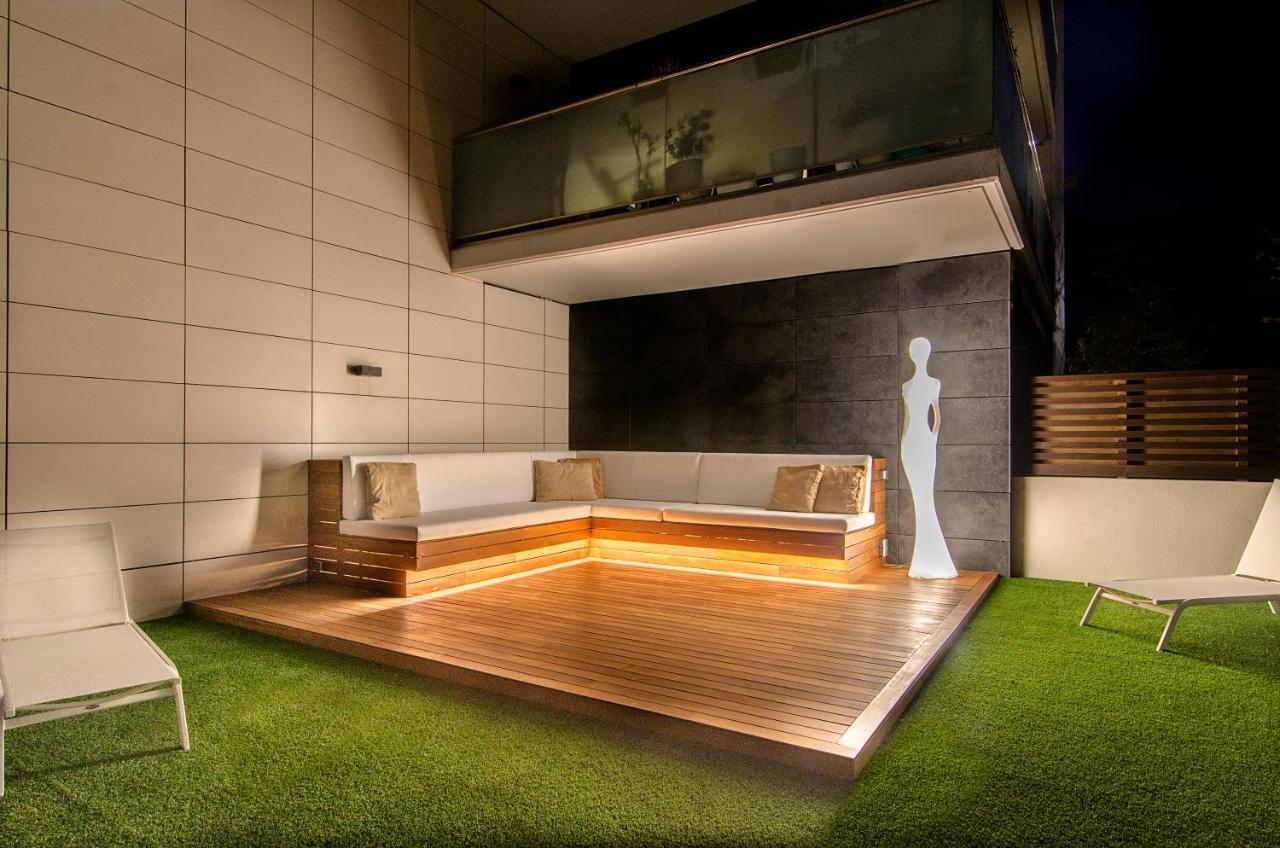 Sitges Spaces Garden Paradise 3 Bedroom, 3 Bathroom, Huge Private Garden-Terrace, Pool- Sleeps Up To 8 Eksteriør billede