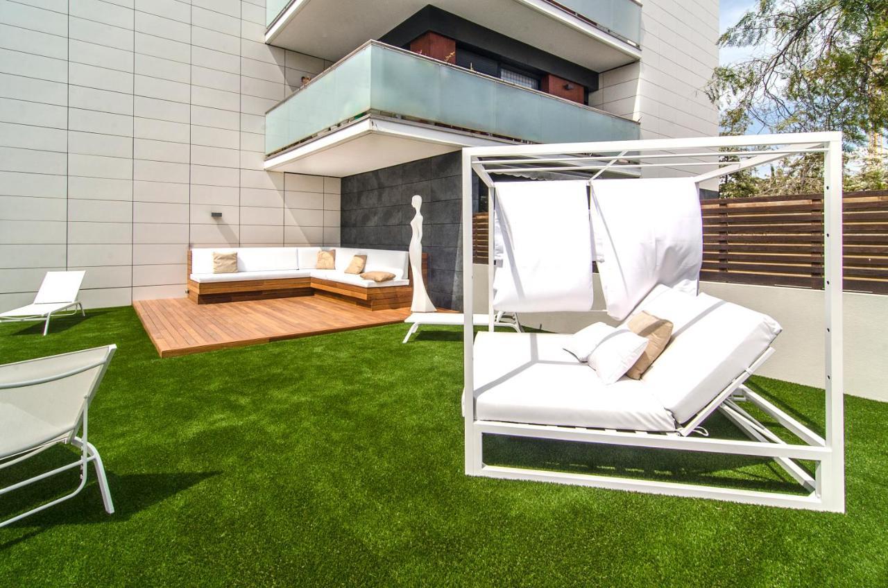 Sitges Spaces Garden Paradise 3 Bedroom, 3 Bathroom, Huge Private Garden-Terrace, Pool- Sleeps Up To 8 Eksteriør billede