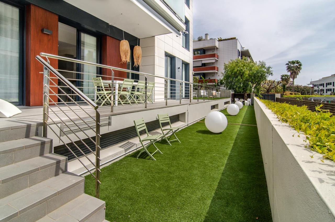 Sitges Spaces Garden Paradise 3 Bedroom, 3 Bathroom, Huge Private Garden-Terrace, Pool- Sleeps Up To 8 Eksteriør billede