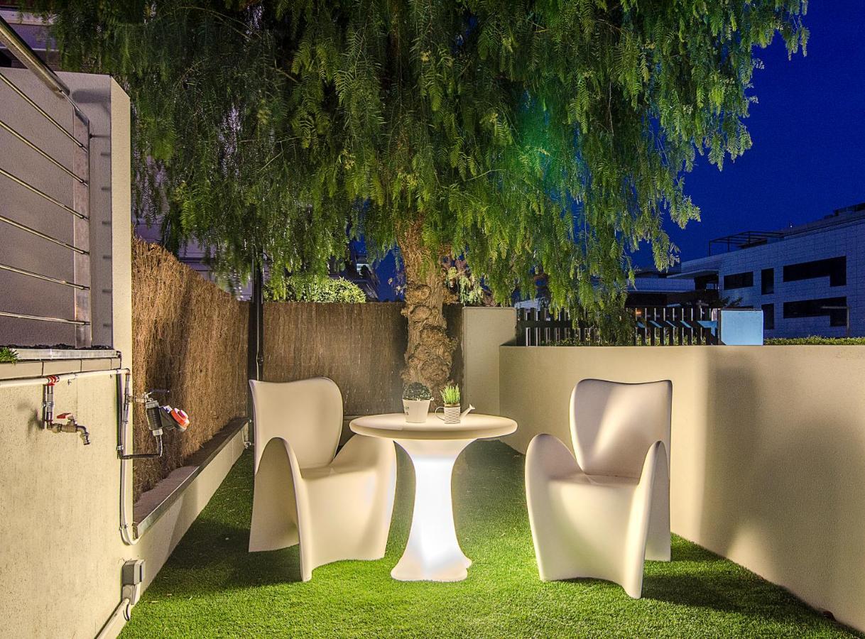 Sitges Spaces Garden Paradise 3 Bedroom, 3 Bathroom, Huge Private Garden-Terrace, Pool- Sleeps Up To 8 Eksteriør billede