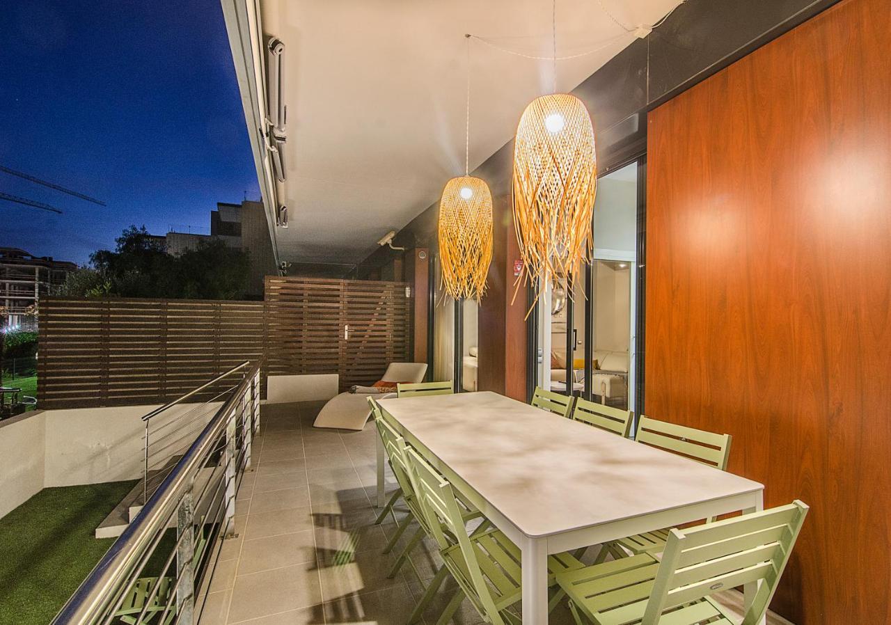 Sitges Spaces Garden Paradise 3 Bedroom, 3 Bathroom, Huge Private Garden-Terrace, Pool- Sleeps Up To 8 Eksteriør billede