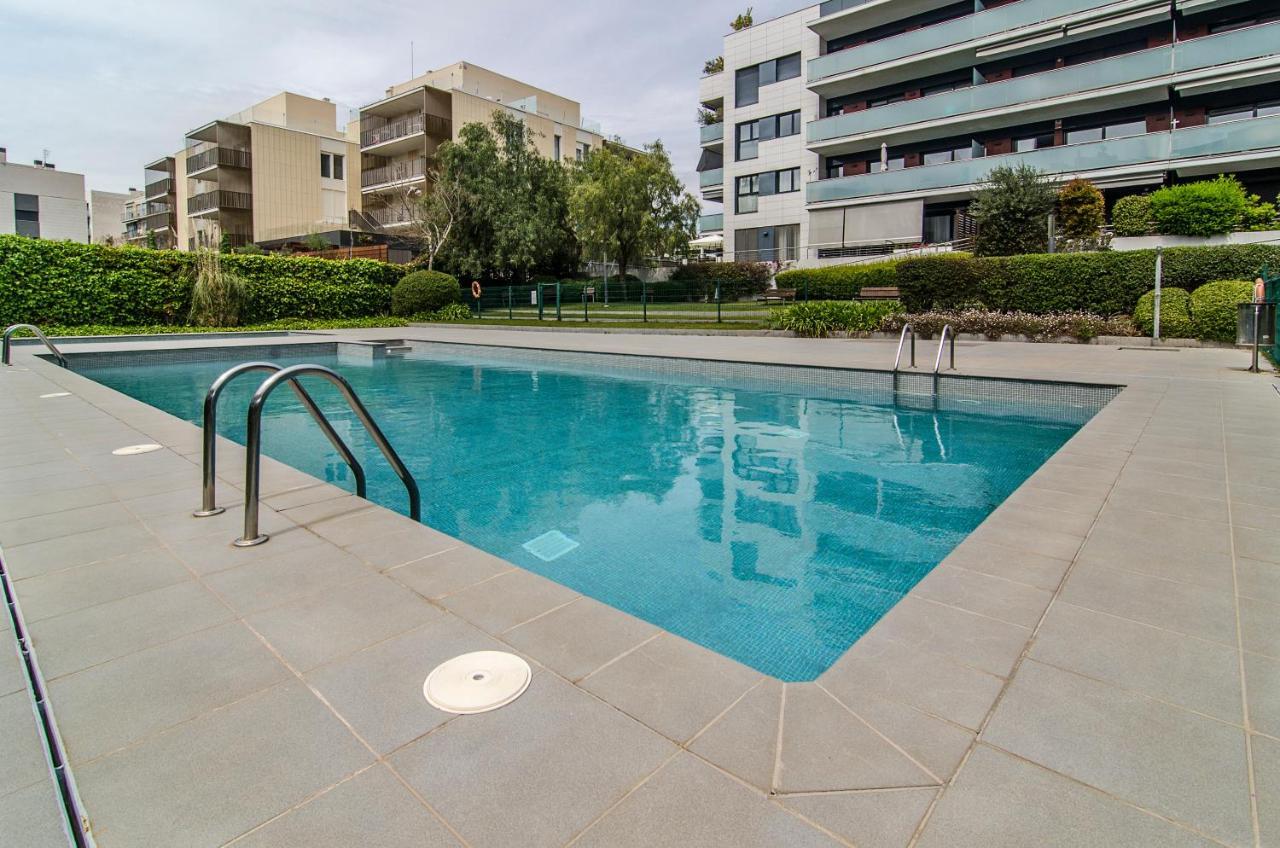 Sitges Spaces Garden Paradise 3 Bedroom, 3 Bathroom, Huge Private Garden-Terrace, Pool- Sleeps Up To 8 Eksteriør billede