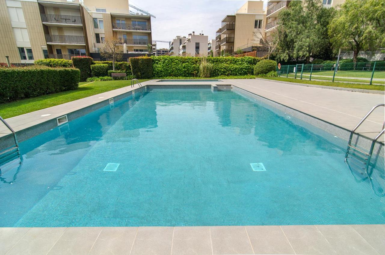 Sitges Spaces Garden Paradise 3 Bedroom, 3 Bathroom, Huge Private Garden-Terrace, Pool- Sleeps Up To 8 Eksteriør billede