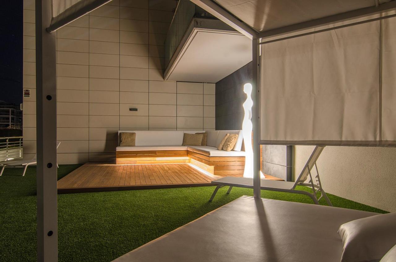Sitges Spaces Garden Paradise 3 Bedroom, 3 Bathroom, Huge Private Garden-Terrace, Pool- Sleeps Up To 8 Eksteriør billede