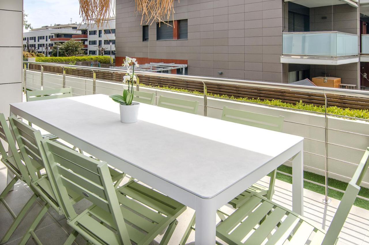 Sitges Spaces Garden Paradise 3 Bedroom, 3 Bathroom, Huge Private Garden-Terrace, Pool- Sleeps Up To 8 Eksteriør billede